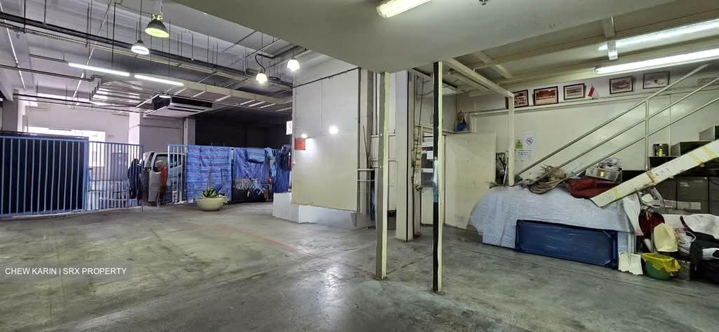 WCEGA Plaza (D23), Factory #572563641